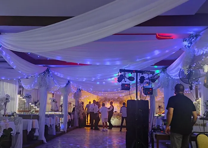 Complex Forest Motel 2*